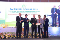 Plants: image 3 0f 4 thumb